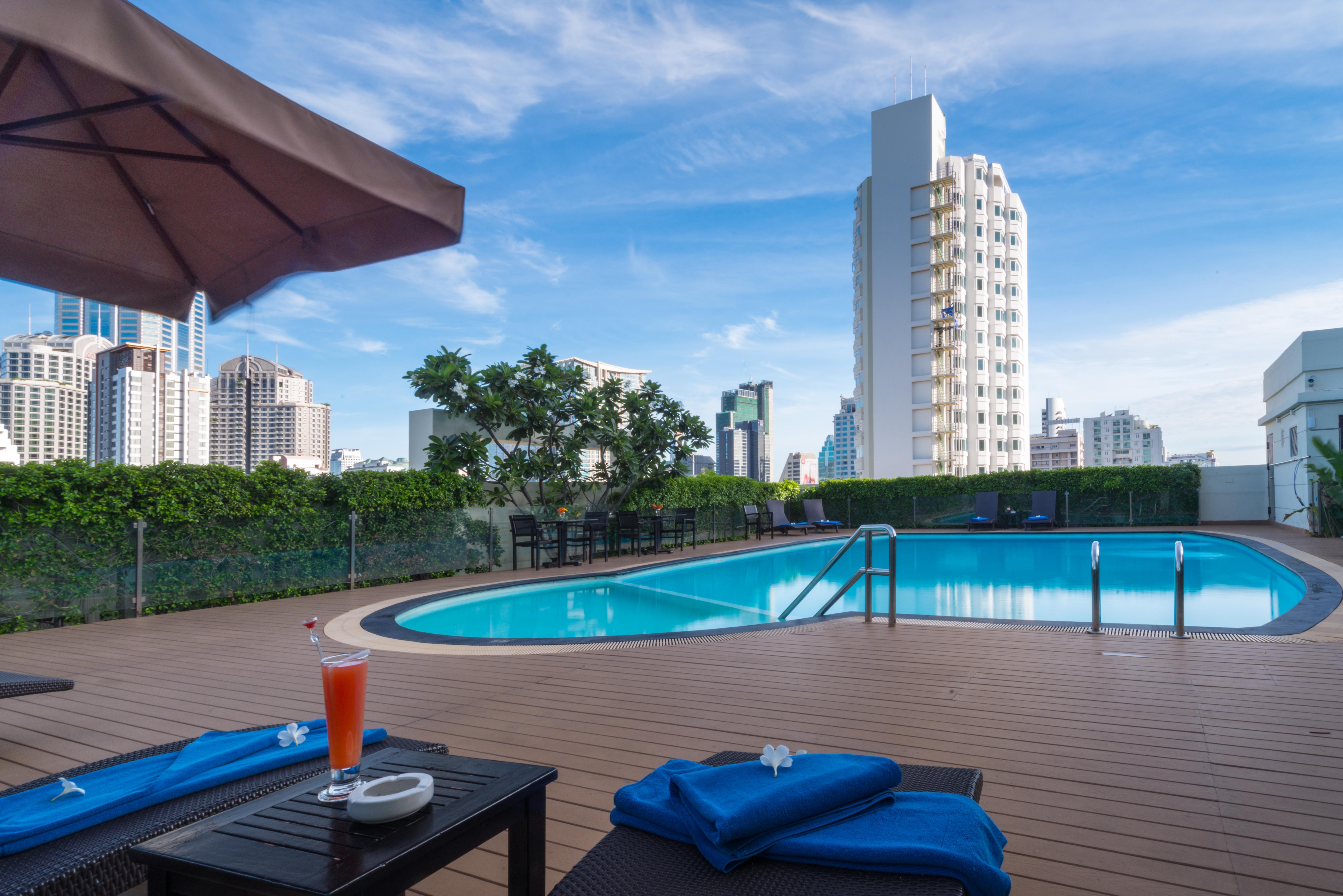 Lohas Residences Sukhumvit 2 Khách sạn Bangkok