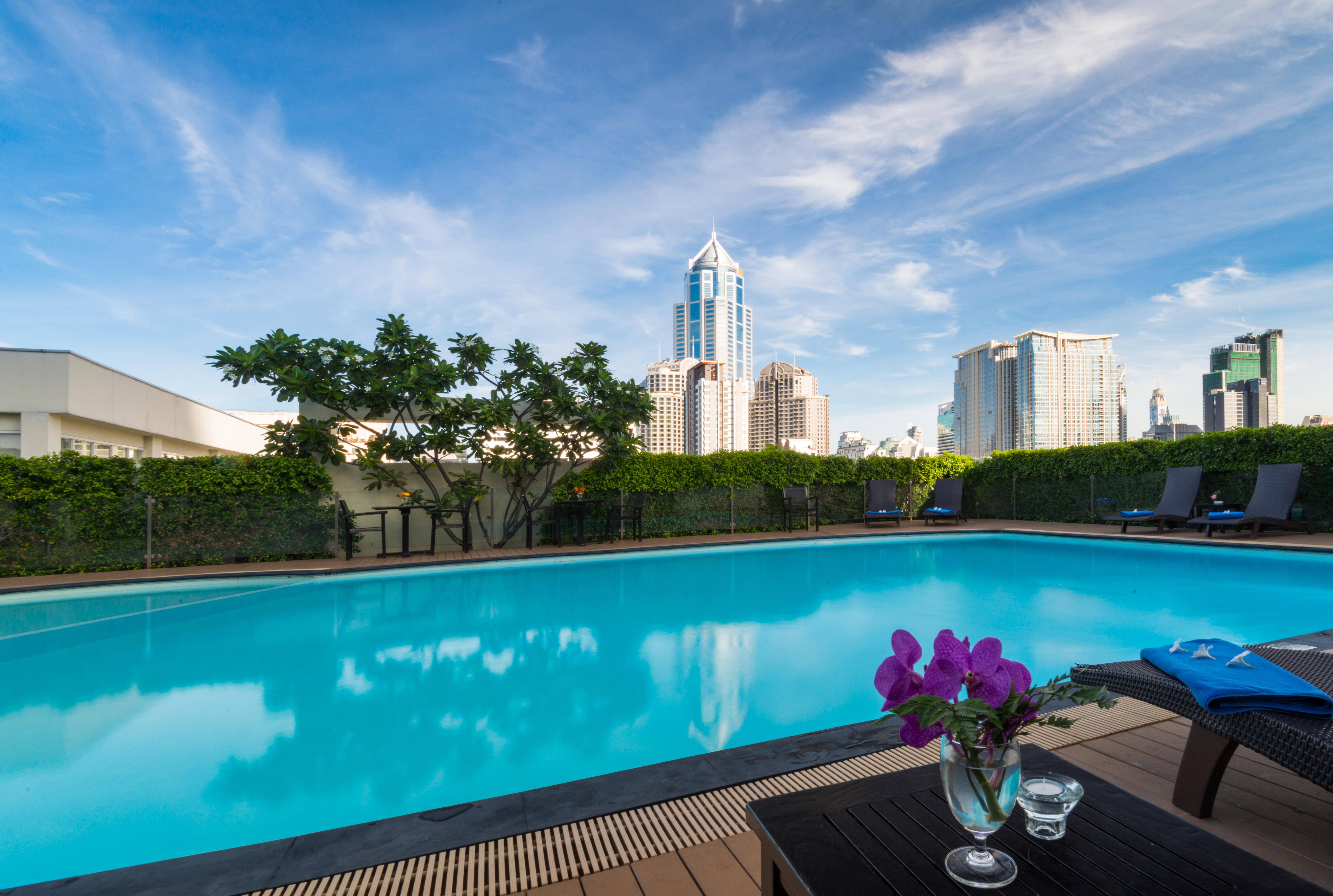 Lohas Residences Sukhumvit 2 Khách sạn Bangkok