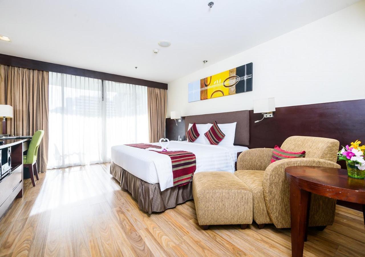 Lohas Residences Sukhumvit 2 Khách sạn Bangkok